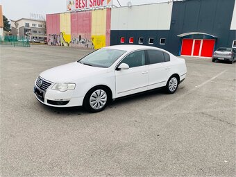 Volkswagen Passat B6 1.9TDI BlueMotion - 4