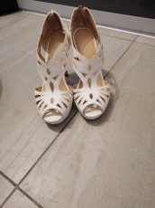 Biele sandále - 4