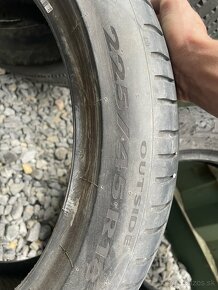 225/45 R18 - 4