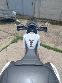 Honda VFR800X Crossrunner - 4