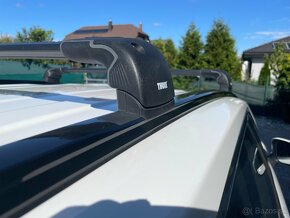 Thule Wingbar Edge pre Toyota RAV4 - 4