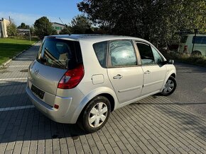 Renault Scenic 1.5 DCi - 4