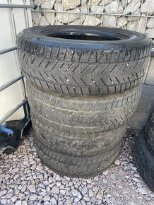 Predam zimne pneumatiky Vredestein 215/60R16 - 4