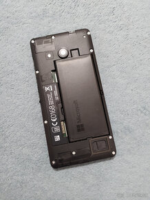 Microsoft Lumia 550 biela - 4