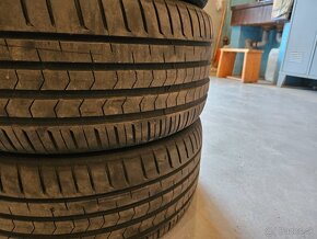 Letné Pneu 245/40R18 - 4