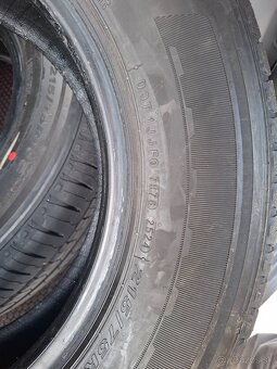 Pneumatiky 215/75 R16 - 4