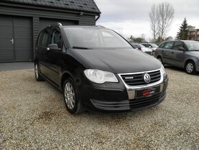 Volkswagen Touran 1.9 TDI BLUE MOTION Trendline - 4