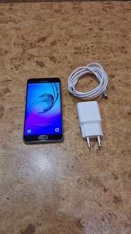 Samsung Galaxy A5(6) - 4