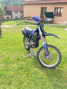 Yamaha yzf 250 - 4