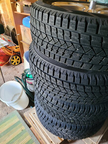 Zimne gumy 225/65R17 102H + orig Honda elektrony - 4