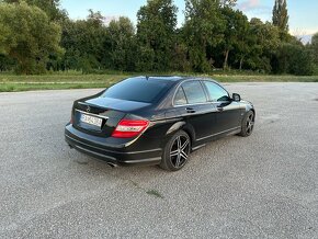 Mercedes Benz C350 Amg packet - 4