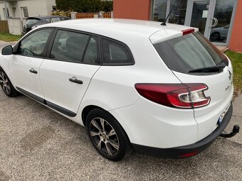 Renault Megane Combi 2011 1.5dCi 66kW - 4