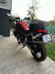 Aprilia Tuareg 660 - 4