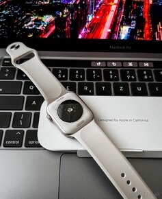 Apple Watch SE (2023) 40mm Starlight - neaktivované - 4