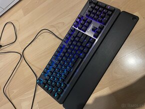 Roccat Pyro mechanicka klavesnica - 4