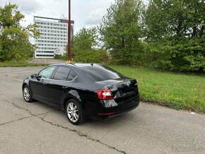 Škoda Octavia 2.0 TDI Style - 4