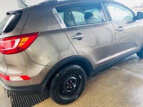 predám kia sportage 1.7 CDi - 4