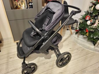 Maxi Cosi Nova 4 - 4