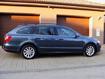 Škoda Superb Combi 2.0 TDI Manuál 6-st - 4