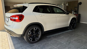 Mercedes GLA 200 - 4