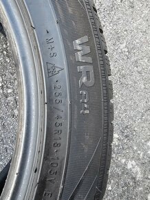 255/45 R18 - 4