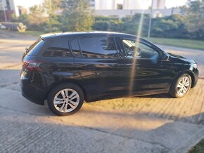 Peugeot 308 1.5 BlueHDi S&S Style - 4