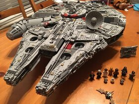 Star Wars 75192 - Millennium Falcon - 4