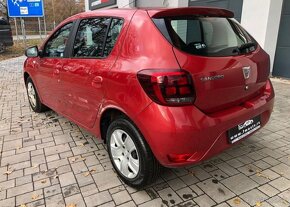 Dacia Sandero 1.5DCi nafta manuál 66 kw - 4