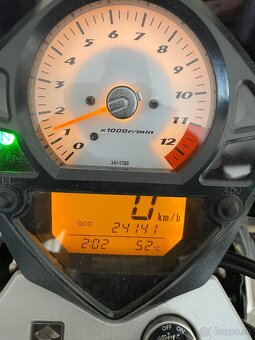 SUZUKI SV 650, Black edition, kúp. SR, 2.majitel - 4