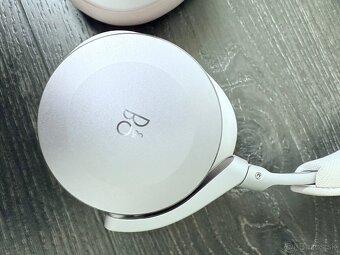 BANG & OLUFSEN BEOPLAY H95 WHITE - 4