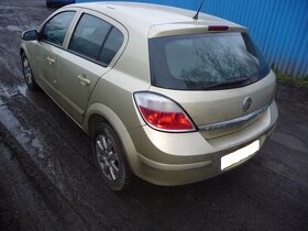 Opel  Astra H........................nahradne diely - 4