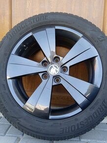 5x112 r17 original Skoda Superb - 4