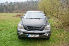 Kia Sorento - 4