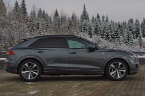 Audi Q8 D+HEV 210kW, 2022 - 4