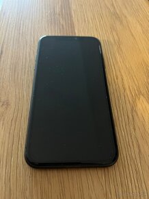 iPhone 11 64GB Black - 4