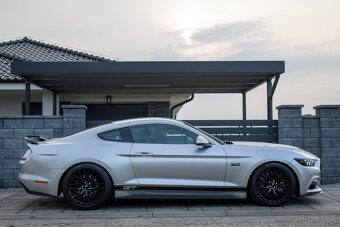 Ford Mustang 5.0 Ti-VCT V8 GT A/T - 4