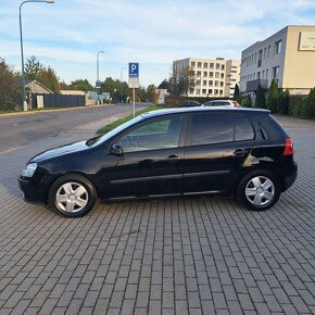 Volkswagen Golf 5 , 1.4 benzín, 175000km - 4