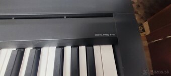 Yamaha P-45 Digital piano - 4