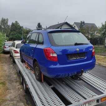 Skoda Fabia 2 1.4 MPI kombi modrá - 4