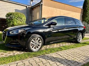 Hyundai i40 CW 1.7 CRDi HP Premium - 4