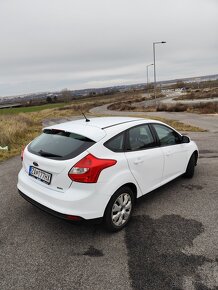 Ford 1.0 ecoboost  74kw 8/2013 --94100km - 4