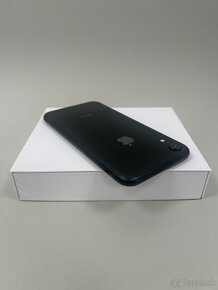 Apple iPhone XR 64GB Black - 4