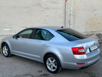 PREDÁM Škoda Octavia 2.0 TDI Elegance / Style DSG / Webasto - 4