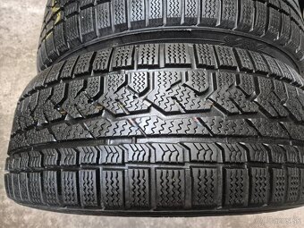 235/60 r17 zimné 4 ks KUMHO dezén 8,8 - 8,3 mm - 4