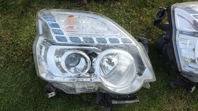 Nissan X-Trail, XTrail T31 - predny svetlomet, lampa, xenon - 4