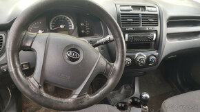 KIA SPORTAGE 2 - 4