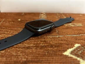 Predám Apple Watch Series 4 44mm - 4