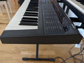 KORG DW8000 - 4