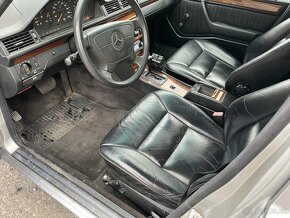 MERCEDES W124 300D - 4