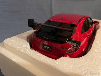 1:18 Ottomobile -  Honda Civic FK8 Type R Mugen - 4